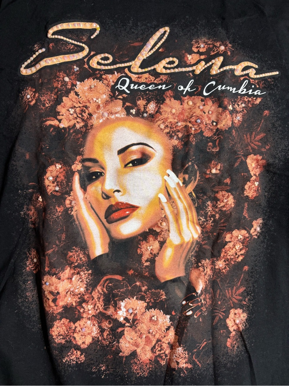 Diamond Art Tee Graphic Selena Queen of Cumbia   Women’s  Black/Orange Medium